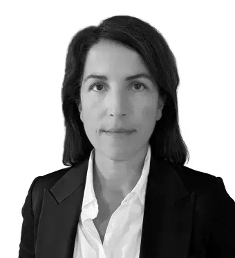 poupak mondirassari enbom